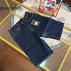 2024 Primavera Nuovi articoli di tendenza Lucky God Letter Pantaloncini in denim per uomo e donna