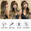 Synthetische pruiken EasiHair Ombre bruine blonde lange golvende synthetische pruiken met pony Natural Gray Ash Hair Pruik voor vrouwen Dagelijkse cosplay hittebestendige Y240401