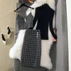 Arbetsklänningar Autumn och Winter Fashion Women's Set 2024 Korean Knitwear Top Woolen kjol ålder och minskar tre stycken