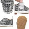 Primi camminatori Nati Ragazzi Ragazze Infantili antiscivolo Fondo morbido Semplice plaid Culla Bambino Casual Prewalkers 0-18M Scarpe per bambini