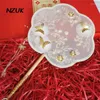 Fleurs de mariage NZUK Gold Bouquets de mariée Type d'éventail artificiel 3D perlé 2024 accessoires de bijoux à main en métal chinois