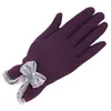 Gants chauds pour femmes en automne et en hiver, ne versez pas de velours en plein air pour jouer au téléphone portable, jolis gants pour écran tactile résistant au froid, transfrontaliers