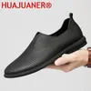 Casual Shoes äkta läderslip på män ihåliga ut andningsföretag Oxfords Man Moccasins Herrklänning Driving Loafers