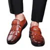 Sandales de luxe en cuir pour hommes, chaussures d'affaires décontractées, talons hauts, semelle souple, antidérapante, été, noir, taille 39-44