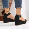 Wiggen Dikke Platform Sandalen Vrouwen Zomer Rits Cover Hak Sandalias Vrouw Antislip Open Teen Casual Schoenen Grote Maat 43 240311