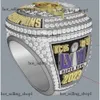 2023 2024 KC Super Bowl Team Champions Championship Ring met houten displaydoos Souvenir Mannen Fan Gift Sport Designer Champion Ring 262