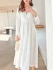 Robes décontractées Robe blanche de luxe pour femmes Perles épissées taille haute manches carrées A-ligne longue mince élégante 2024 3WQ6356