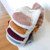 Vêtements pour chiens Sweats à capuche chauds pour animaux de compagnie brossés à capuche fournitures accessoires mignons