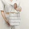 Designer -Taschen für Frauen Freigabe Verkauf Basket Einkaufsbörse Handheld Frauenbeutel Ethnisch Stil Spleißbaufe One Schulter Mode minimalistische Geometrie Japanisch