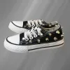 Scarpe scarpe a rivet lowtop comode scarpe tela di tela hip hop sport scarpe da passeggiata a mano rivetti fatti scarpe vulcanizzate neutrali 3546