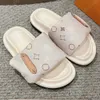 Pool Pillow Flat Comfort Mule 1ACJZA pool mule designer mulo uomo donna ciabatte Cruis mulo rilassato mulo Beige logo nylon mulo etichetta in pelle Vacation Beach Mules 35 46