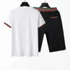 Conjunto de esportes de designers masculinos de luxo 2024, letra esportiva masculina e feminina Letra Slim Fit Sports Sett