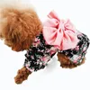 ペットの服の絶妙な小さな花の日本の着物犬服ボウスカートペット用品スポット卸売