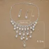 Set di orecchini per collana 1 kit per borchie da sposa Perle finte a strati Nappe Regalo elegante Gioielli da sposa intarsiati con strass