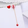 Boucles d'oreilles en peluche 2024 Design Asymétrique Heart For Girls Femmes Trendy Ballon à air mignon Long Fashion Ear Bijoux WX131