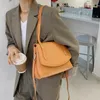 Bag Ladies Commuter One-shoulder Underarm 2024 Briefcase Portable Messenger Tote Simple Female Flip Small Square