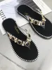 Chinelos 2024 mulheres sandálias de verão usam clip toe flip-flops strass elegante ins