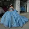 Luxuriöses, himmelblaues Ballkleid mit Perlen und Strasssteinen, Quinceanera-Kleider, schulterfrei, volle Ärmel, Stickerei, Spitze, Abschlussball, Abend, Party, Festzug, Geburtstagskleider