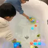 サンドプレイファンビービーかわいい動物浴ベターおもちゃ水泳水を導いておもちゃの柔らかいラバーフロート誘導子供のための光沢のあるカエルを演奏するおかしな贈り物240402