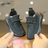 Babyschoenen Lente Baby Zachte Peuter Schoenen Ademend Breien Baby Schoenen Jongen Meisje Schoenen Kinderen Sneakers Maat 21-32 L240402