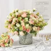 Fleurs décoratives Coffee Shop Simulation Orange Roses Bouquet Silk Garden Decoration Artificial Mona Wild Rose Falle Fleur