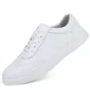 Casual schoenen Klassieke witte sneakers Heren Leer Heren Veterschoenen Echte flats Mode Koreaans eenvoudig schoeisel