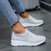 Scarpe pianeggianti per donne 2024 Sneaker da maglieria di strass primaverile Sneaker traspirante su moca