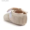 Pierwsze spacerowicze Moccasin First Walkers Noworodki Baby Baby Buty Prewalker Buty Baby Boy Girl Pu Tassel Wiselant Buty L240402