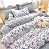 Conjuntos de cama Floral Padrão Estudante Dormitório Macio Conjunto de Quatro Peças Home Bed Sheet Quilt Cover Fronha