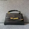 Axelväska designer fabrik rabatt helt ny mode trendig väska med krokodilmönster fast färg handhållen en crossbody womens