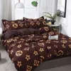 Supplies de literie Coffee Couleur de literie Étudiant Dormitory Tree Set Trew Set Double Four-Piece Set Migne Women's Ciwilt Set Person Personne de couette à couverture de couverture