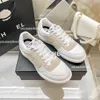 2024SS Designer Paris Novo tênis feminino de primavera/verão Casual Fashion Sneakers impressos de lazer ao ar livre Sapatos de lona feminina de luxo Sapatos de viagem ao ar livre 35-42