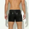 Mäns shorts andningsbara män Bekväma scenutställningar Faux läder med elastisk midja för sport