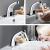 Robinets d'évier de salle de bains Capteur automatique Robinet sans contact Vanité Robinet d'eau mains libres Mélangeur froid