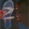 Chinelos 2024 Primavera / Verão Novas Sandálias Femininas Diamante Brilhante Lazer Viagens ao Ar Livre Flip Praia Sapatos Antiderrapantes Sapatos Deslizantes Duráveis MS J240402