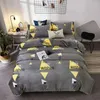 Yatak Seti Lüks Seti Yatak Odası Kış Sıcak Flanel Battaniyesi ve Yorgan Kapağı Yumuşak Rahat Keyifli Hayat