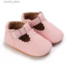 Första vandrare First Walkers Born Baby Shoes Stripe Pu Leather Boy Girl Toddler Rubber Sole Anti-Slip Infant Moccasins E39 L240402