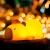 Luci notturne Simpatico capibara leggero Lampada per animali in silicone Regali per bambini USB ricaricabile dimmerabile Luci notturne per dormire per l'arredamento della camera da letto