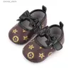 Primi camminatori 2023 Nuova estate Baby Gilrs Scarpe Moda 0-1 anno Primi camminatori Neonato Principessa Fiocco Fondo morbido Presepe Prewalker L240402