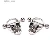 Andra hälsoskönhetsartiklar 1 Nippel Perforated Womens Fashion Stainless Steel Skull Rod Ring Jewelry Y240402