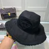 Homme Femmes Designer Seaux Chapeaux Luxe protection solaire chapeau de soleil Toile Casquette Pare-soleil casquettes plage chapeau de haute qualité Sunbonnet CRD2404021-6