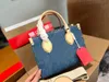 Nieuwe ontwerper grote capaciteit blauwe bloemen mode dames schouder denim tas handgreep retro 2 size schuine zak originele doos groothandel