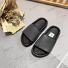 35-44 taille piscine oreiller mules pantoufles logo sandale en relief oasis tongs vintage fond épais appartements femmes hommes denim toile diapositives plage maison curseur semelle chaussures