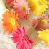 Kwiaty dekoracyjne Gerbera Pełne świeże elastyczne poczucie rzeczywistości Grace Clear Gruby liście wysokiej jakości materiał przezroczysty