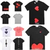 2024 Mode Mens Play T-shirt Garcons Designer Chemises Rouge Commes Coeur Casual Femmes Des Badge graphique tee coeur derrière la lettre sur la poitrine Cdg broderie à manches courtes AL