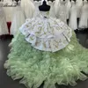 Luxe Sweetheart Baljurk Quinceanera Jurken Schouderafhangende Applicaties Cascading Ruches Rokken Gala Avond Feest Optocht Verjaardag Jurken Jurk