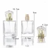 Bouteilles de stockage 50ml Vaporisateur Couronne Diamant Verre Transparent Parfum Or Distribution Argent Presse Emballage Vide
