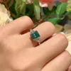 Pierścienie klastra BoeyCjr 925 Srebrny promieniowanie Cut 2ct 6x8mm Blue Green Moissanite VVS1 Pierdzież zaręczynowa dla kobiet