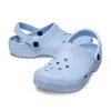 2024 Designer Sandals Sandal Clog Slides Scarpe per bambini Sandali famosi designer Domande per bambini Slifori con fibbia maschile triplo scarpe impermeabili nere