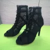 Stiefel neue modische schwarze Netzstoffkreuzgurt sexy High Heel Sandalen Frau Schuhe Pumpen Schnürpeepe Sandalen Freizeitnetz Stiletto